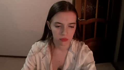 shiraha___rafieru online show from September 13, 2025, 11:04 pm