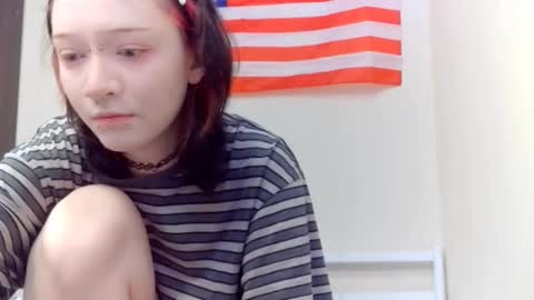 Snapshot of shirleyboulet chatting on February 8, 2026, 9:07 pm Luna online show from February 8, 2026, 9:07 pm