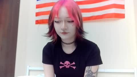 Snapshot of shirleyboulet chatting on February 23, 2026, 7:22 pm Luna online show from February 23, 2026, 7:22 pm