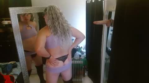 sarah online show from January 18, 2026, 7:28 pm