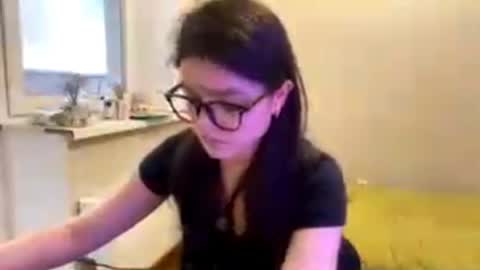 Snapshot of shontagrabowski chatting on June 4, 2026, 2:34 pm Marie online show from June 4, 2026, 2:34 pm