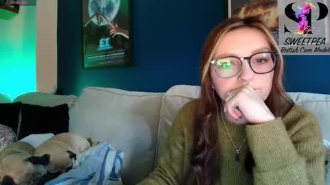 short sweetpea online show from November 20, 2025, 3:01 pm