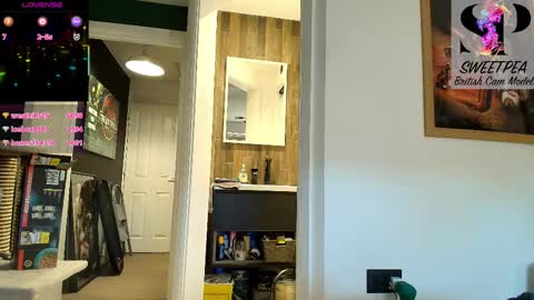 short sweetpea online show from November 26, 2025, 2:40 pm