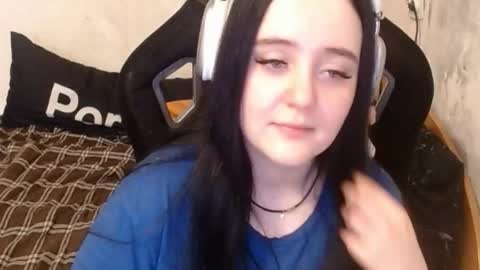 show_for_you online show from November 5, 2025, 9:20 am