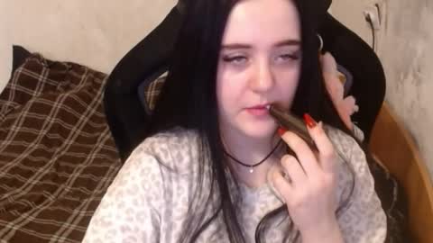 show_for_you online show from November 7, 2025, 8:03 am