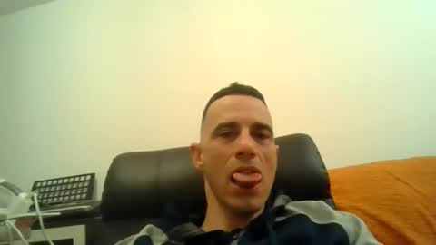 Snapshot of showherenow chatting on April 2, 2026, 5:27 am showherenow online show from April 2, 2026, 5:27 am