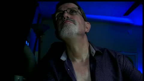 shrewtamer online show from February 8, 2025, 2:58 am