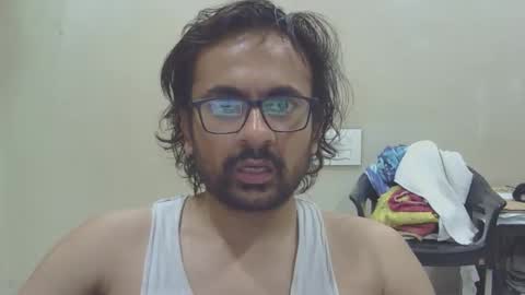shubhamkhandelwal123 online show from May 4, 2026, 6:37 pm