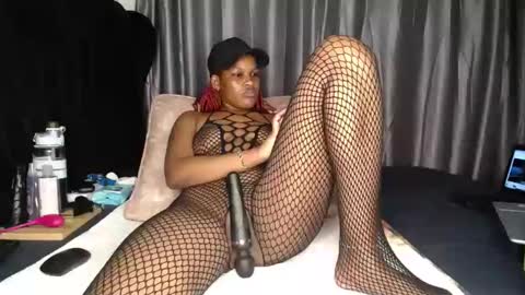 Snapshot of shugacubee chatting on January 8, 2025, 5:05 pm EVA online show from January 8, 2025, 5:05 pm