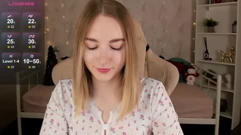 Polly online show from December 16, 2025, 12:15 am