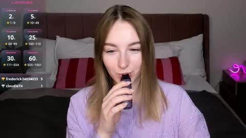 Polly online show from March 8, 2026, 12:08 am