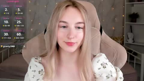 Polly online show from April 14, 2026, 12:27 am