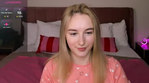 Polly online show from May 15, 2026, 11:23 pm