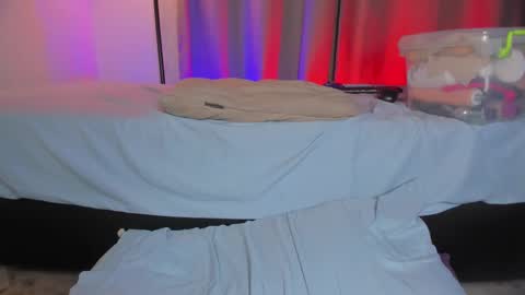 Katya online show from September 25, 2025, 10:24 pm