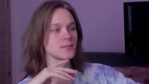 Snapshot of shy_nny chatting on September 17, 2025, 12:29 pm Mark online show from September 17, 2025, 12:29 pm