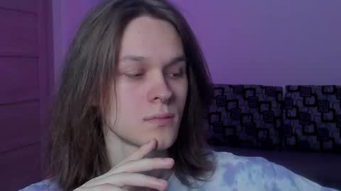 Snapshot of shy_nny chatting on November 1, 2025, 11:34 am Mark online show from November 1, 2025, 11:34 am