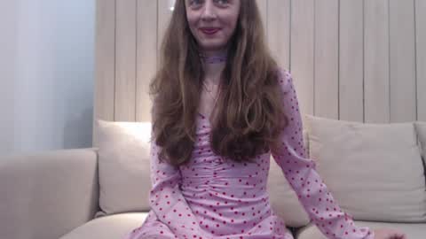 Snapshot of shy_schoolgirl_ chatting on December 31, 2024, 4:04 pm shy_schoolgirl_ online show from December 31, 2024, 4:04 pm