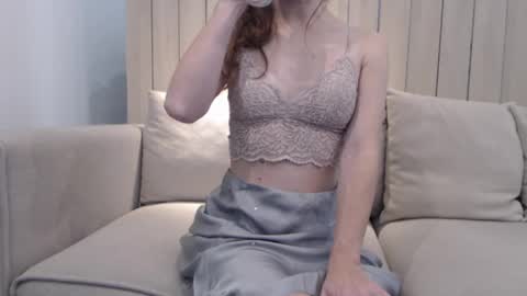 Snapshot of shy_schoolgirl_ chatting on January 22, 2025, 12:06 pm shy_schoolgirl_ online show from January 22, 2025, 12:06 pm