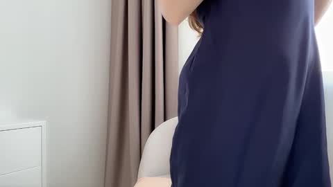 shy_schoolgirl_ online show from February 28, 2026, 11:22 am