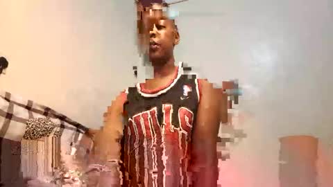 Snapshot of shybambie chatting on November 18, 2025, 3:38 pm Bambi online show from November 18, 2025, 3:38 pm