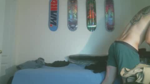 Snapshot of shyboyhugecum2020 chatting on May 9, 2026, 4:39 am shyboyhugecum2020 online show from May 9, 2026, 4:39 am
