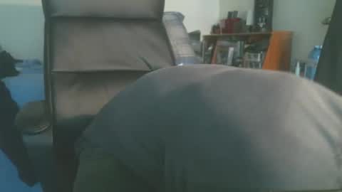 Snapshot of shyboyhugecum2020 chatting on May 9, 2026, 7:08 pm shyboyhugecum2020 online show from May 9, 2026, 7:08 pm