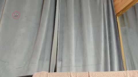 Anny online show from December 14, 2025, 11:31 pm