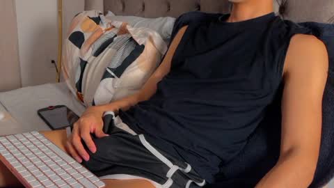 shydude666 online show from December 17, 2025, 7:31 pm