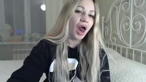 Eva online show from January 25, 2025, 3:20 pm