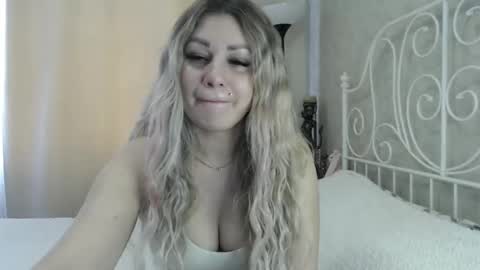 Eva online show from March 1, 2025, 4:26 am