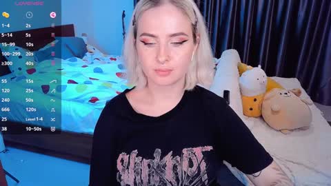 Effie online show from December 9, 2024, 3:54 pm