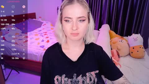 Effie online show from December 10, 2024, 2:39 pm