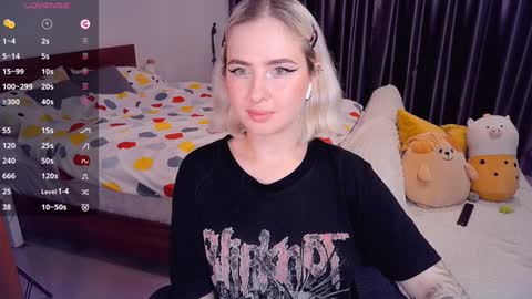 Effie online show from December 14, 2024, 9:51 am