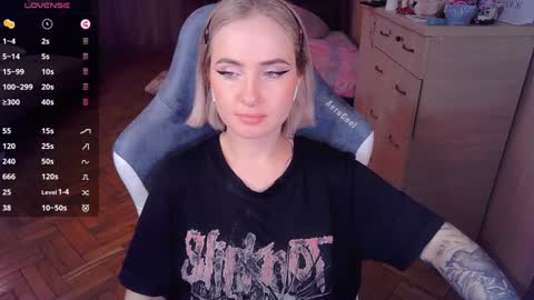 Effie online show from January 3, 2025, 8:43 pm