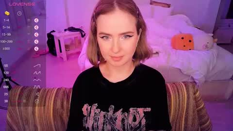 Effie online show from March 5, 2025, 2:12 pm