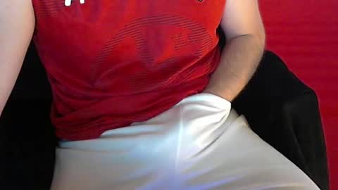 shyguy04_04_04 online show from September 30, 2025, 2:27 am