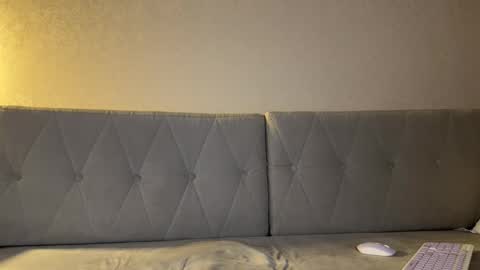 Amelia online show from March 3, 2026, 7:20 pm