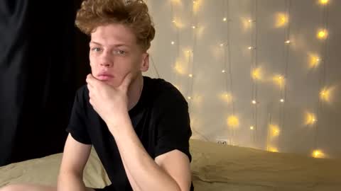 Snapshot of shyredstar chatting on January 9, 2025, 7:21 am Tom and Betty online show from January 9, 2025, 7:21 am