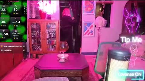 shytrans_uk online show from March 31, 2026, 9:26 pm