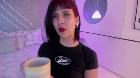 Snapshot of sia_roose chatting on September 11, 2025, 4:01 am Sia online show from September 11, 2025, 4:01 am
