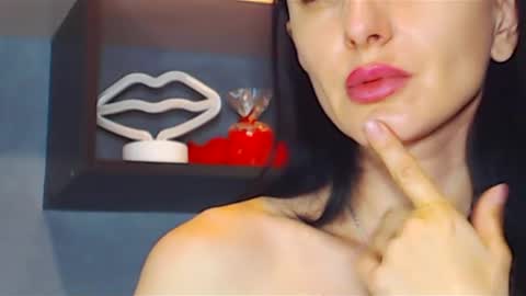 Siaconna online show from January 21, 2025, 6:22 am