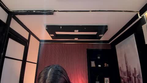siafoxx_ online show from June 9, 2026, 8:31 pm