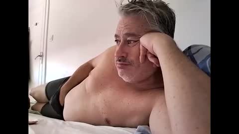 Snapshot of sibemolx chatting on September 16, 2025, 1:01 pm sibemolx online show from September 16, 2025, 1:01 pm