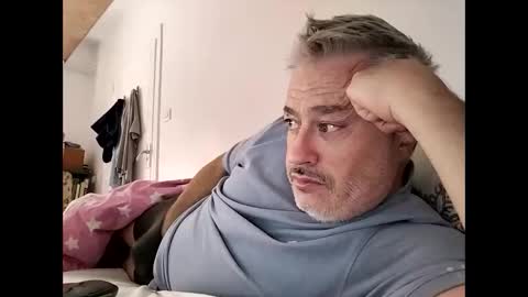 Snapshot of sibemolx chatting on October 19, 2025, 2:07 pm sibemolx online show from October 19, 2025, 2:07 pm