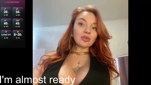 Snapshot of siberian_girl_ chatting on February 6, 2026, 4:39 am Eva online show from February 6, 2026, 4:39 am