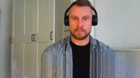 Snapshot of siggurd7one chatting on October 8, 2025, 10:35 am Orlando online show from October 8, 2025, 10:35 am