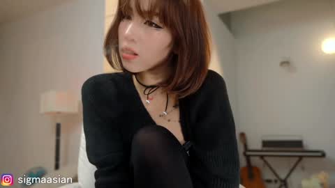 OF   instagram sigmaasian twitter sigmasian online show from January 6, 2025, 3:31 am