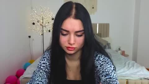  Silena online show from January 18, 2026, 1:59 pm