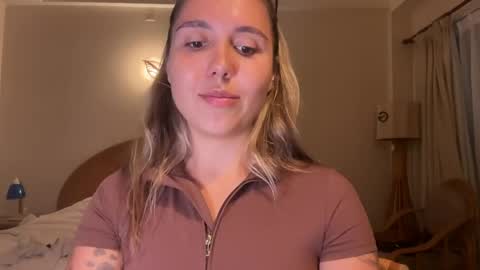 You fav Miss Si online show from April 23, 2026, 12:29 pm