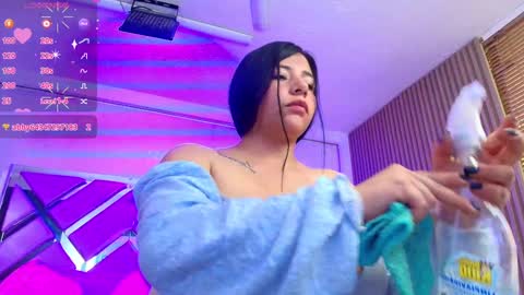 SIlvana  online show from January 20, 2025, 6:53 pm
